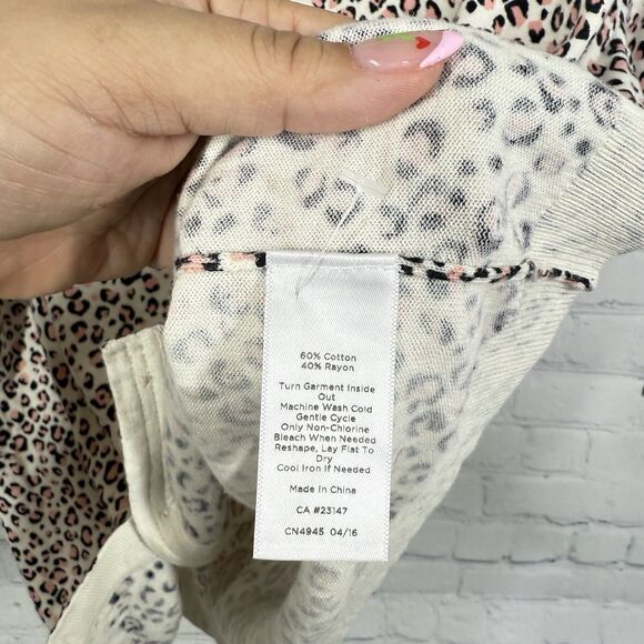 Talbots Blouse Women Plus Size 2X Animal Print Black Pink Front Button Casual - Picture 5 of 9